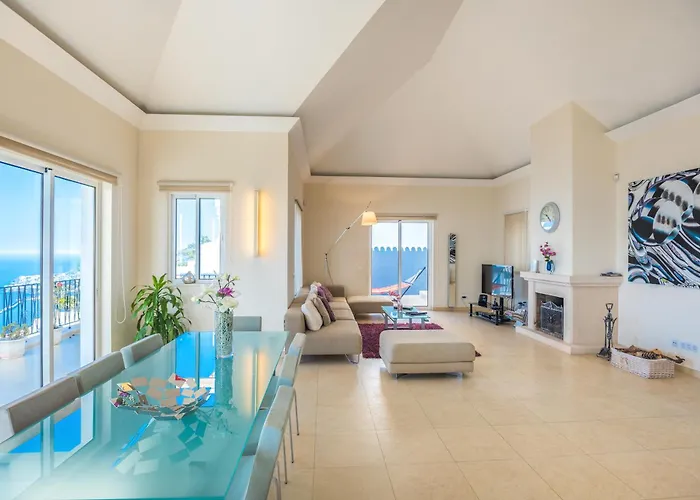 וילה La Terrasse By Madeira *