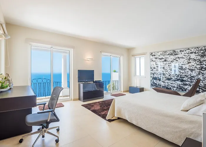 La Terrasse By Madeira Vila *